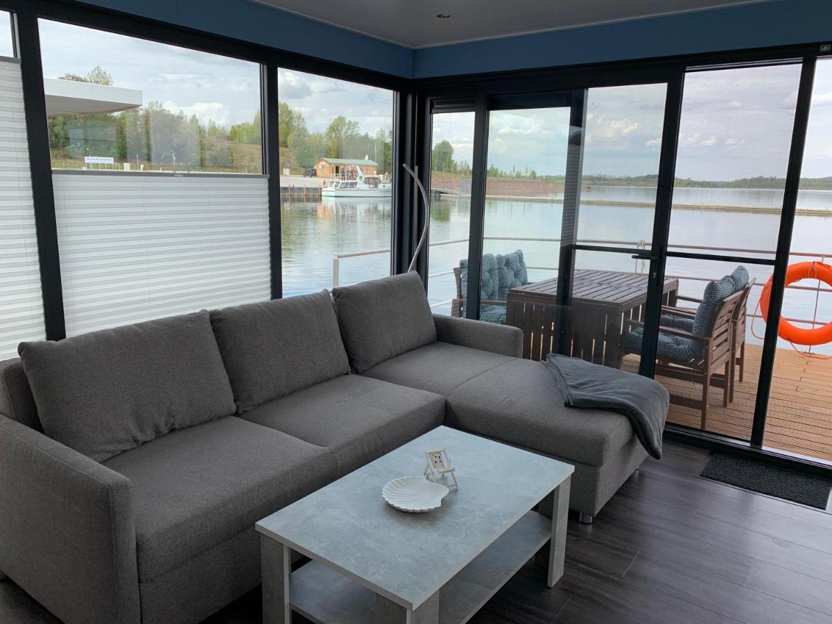 Hausboote Marina Braunsbedra Villa Dış mekan fotoğraf